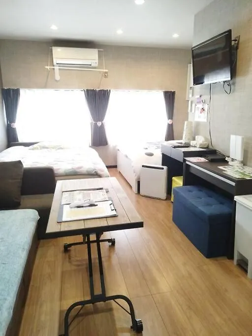 Royce Enmachi Daire Kyoto 0*,  Japonya